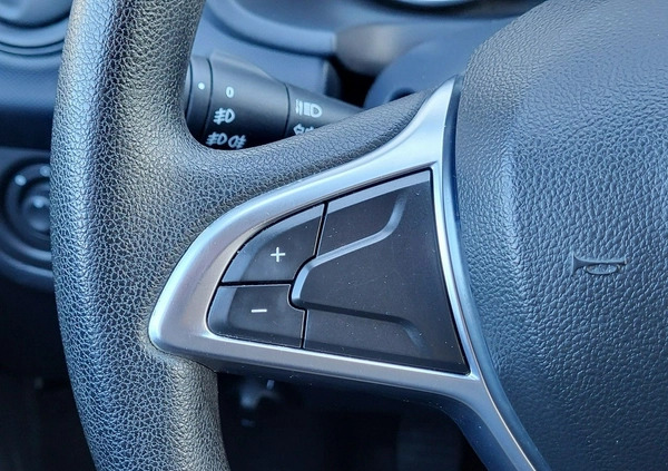 Dacia Logan cena 32700 przebieg: 117244, rok produkcji 2018 z Baborów małe 781